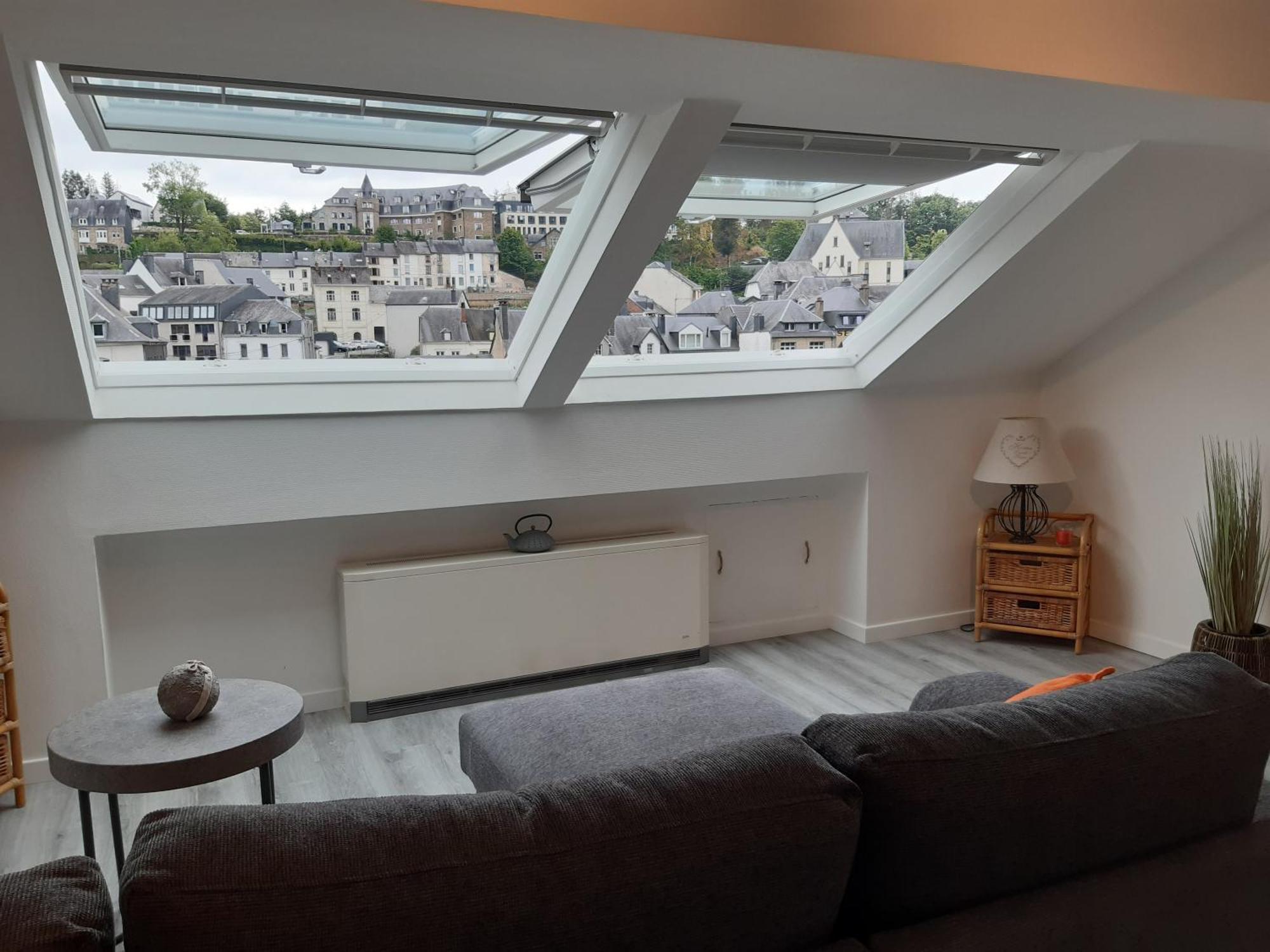Rive Gauche Sur Semois Appartamento Bouillon Esterno foto